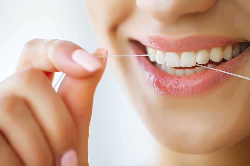 5 Flossing Mistakes You Must Avoid
